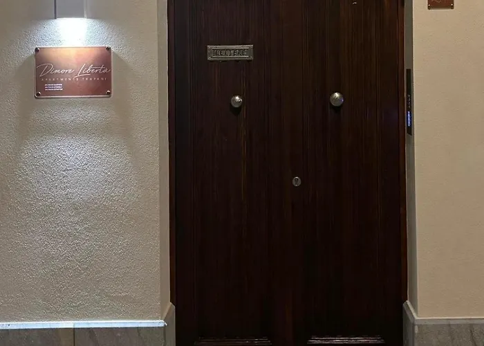 公寓 Dimore Liberta' 特拉帕尼